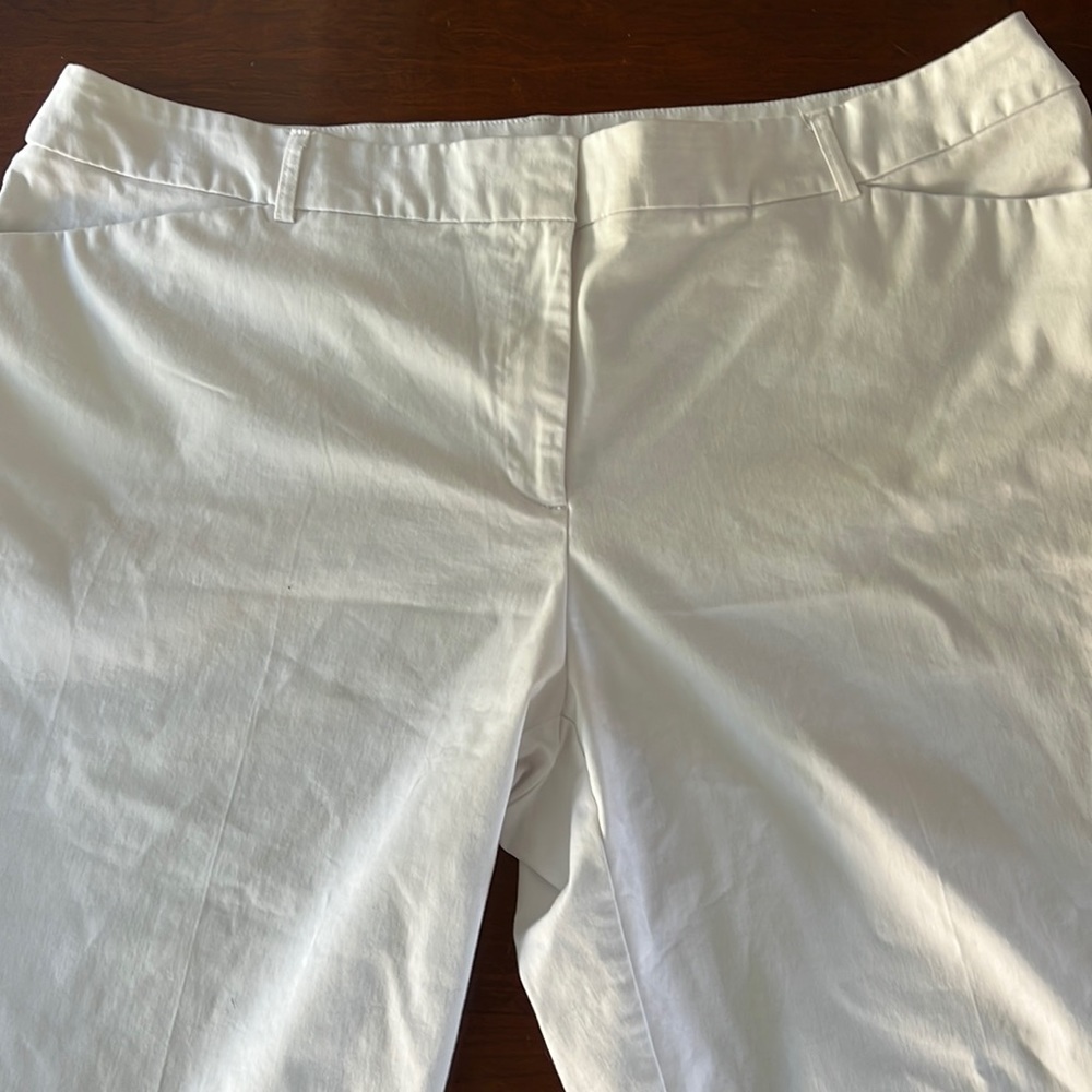 Avenue, white trousers, size 22